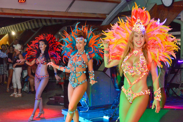 Strandok Éjszakája - Igal Nights